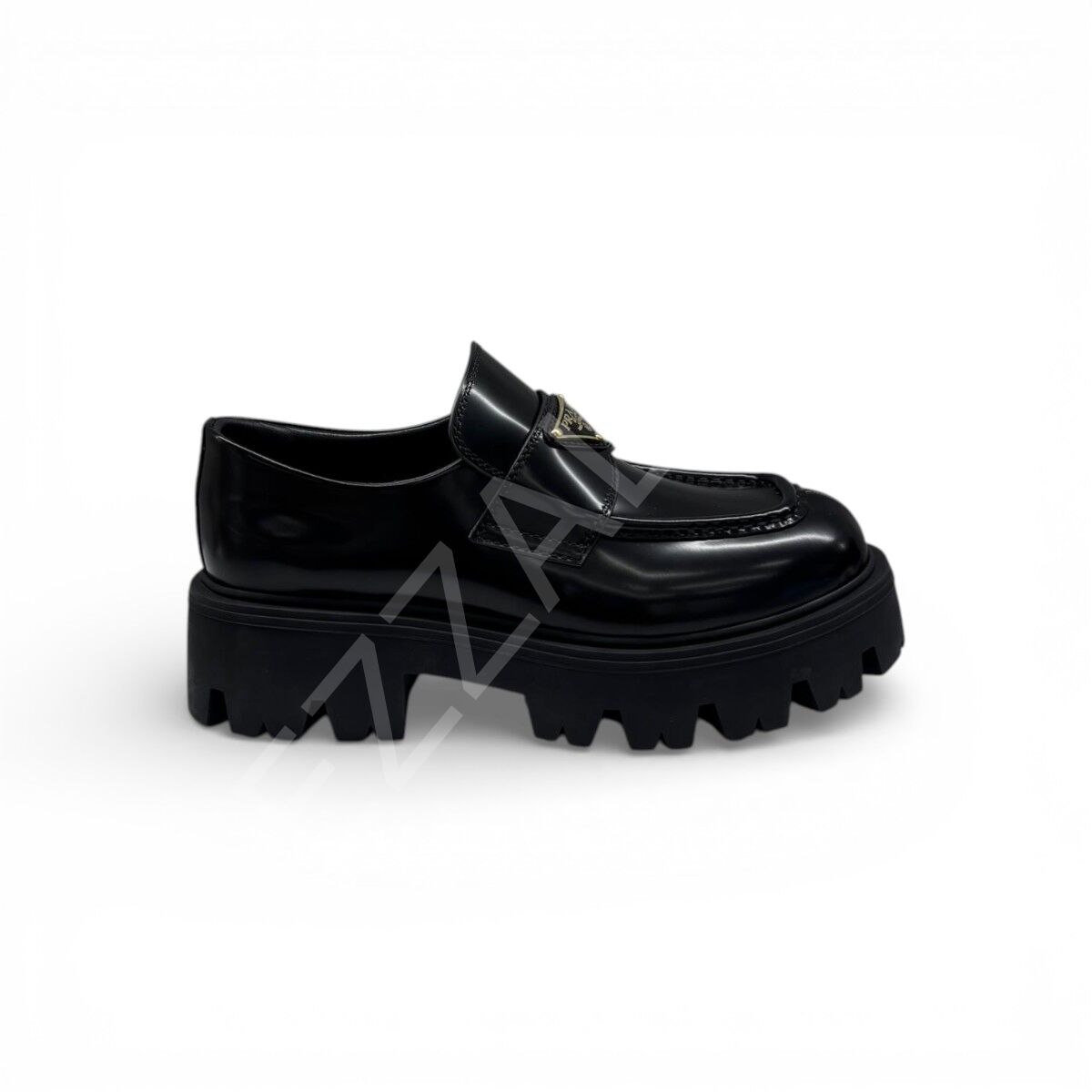 Prada 1158 Siyah Loafer Gold K.T Kadın Ayakkabı