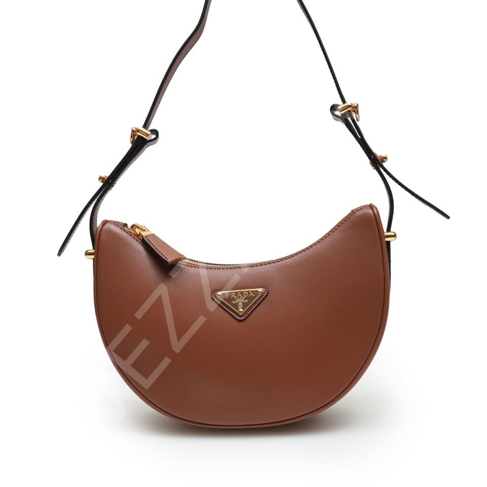 Prada Arque  18,5*22,5*6 Standart Taba Kadın Çanta