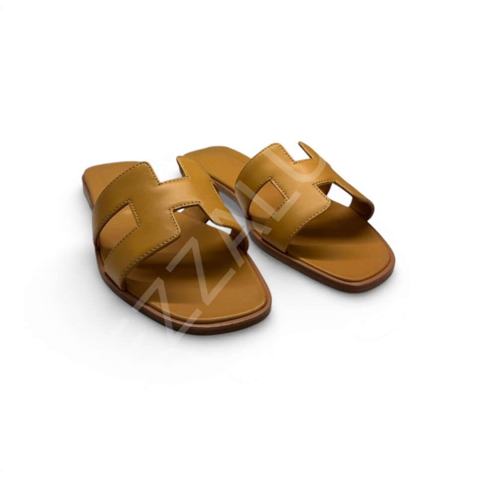 Hermes 752 Bej Düz Terlik Kadın Ayakkabı