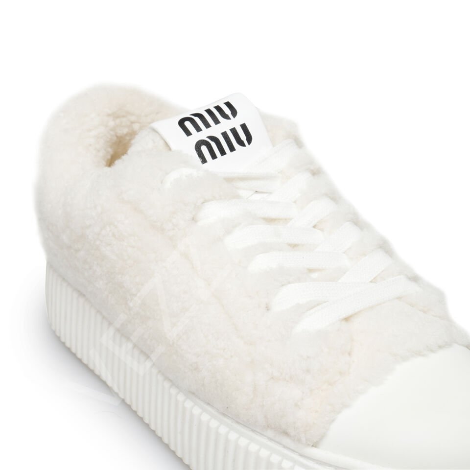 Miu 02 Beyaz Kürklü Kadın Ayakkabı