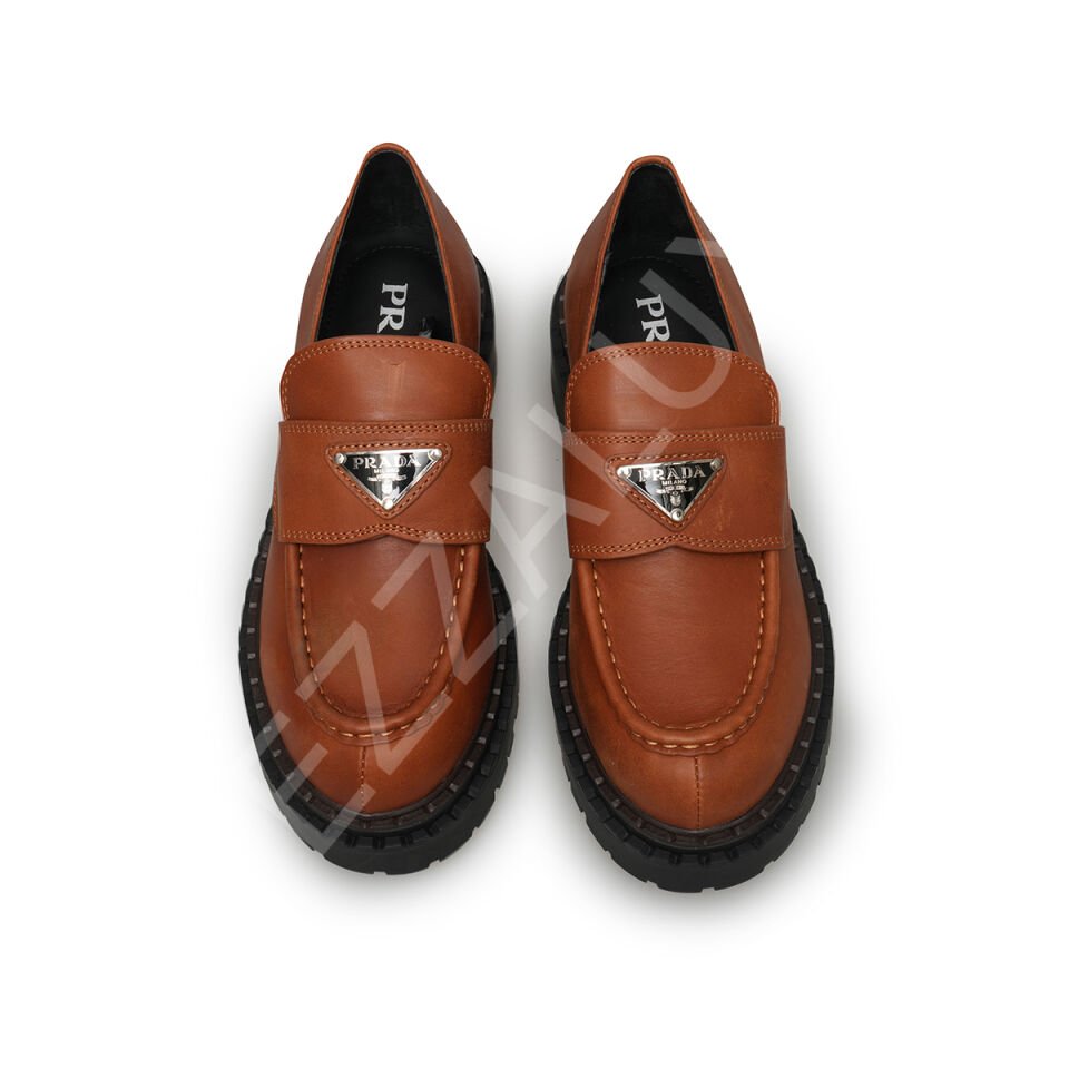 Prada 627 Düz Kahve Loafer Kadın Ayakkabı