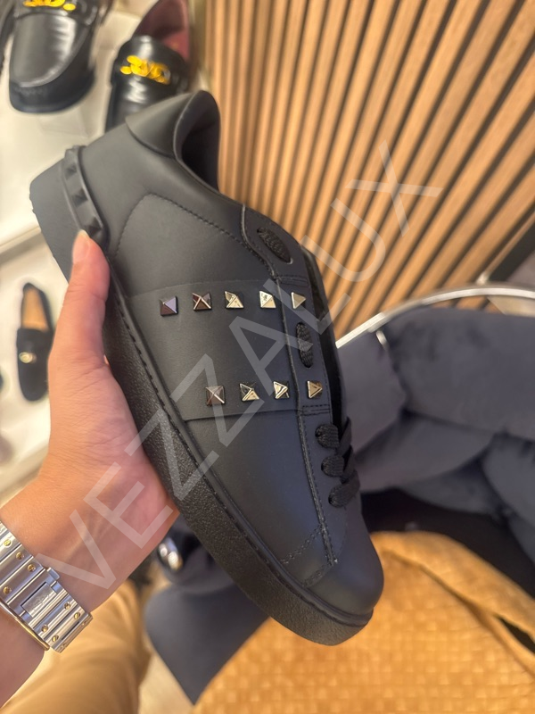 Vltn 905 Siyah Gold Çivili Erkek Ayakkabı