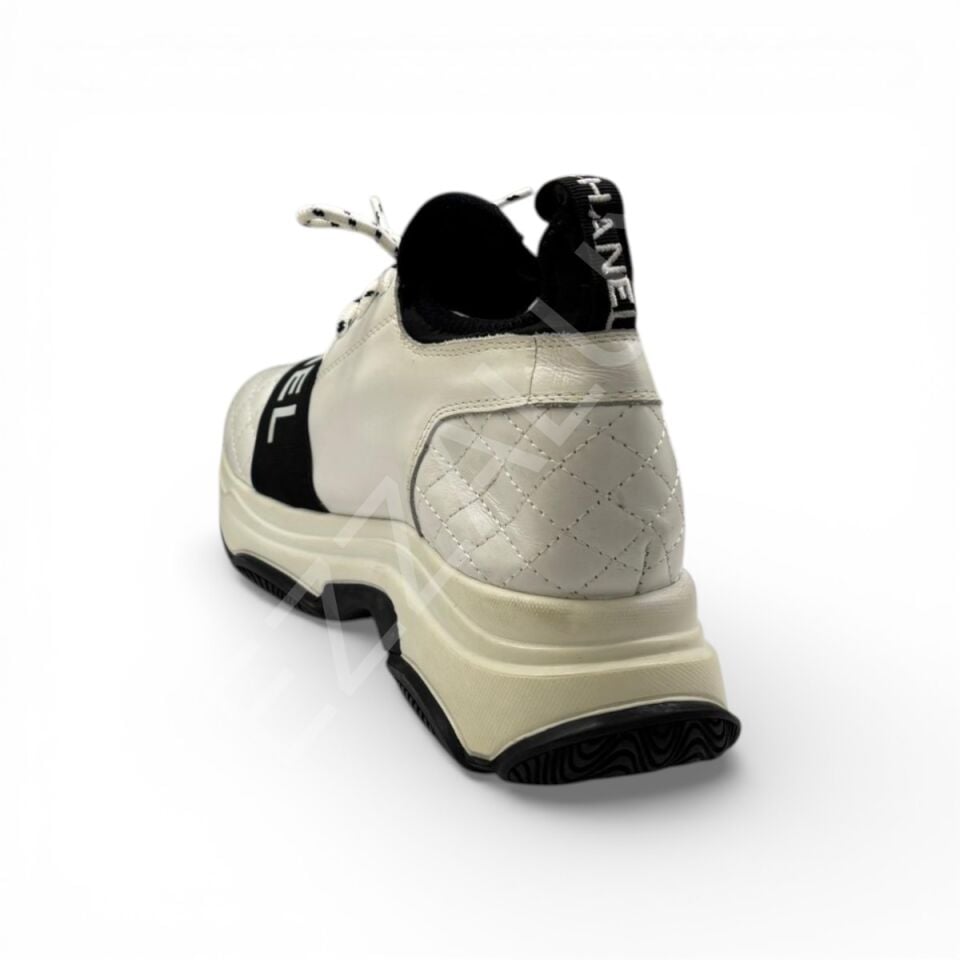 Chanel 1227 Beyaz Önü Lastikli Kadın Ayakkabı