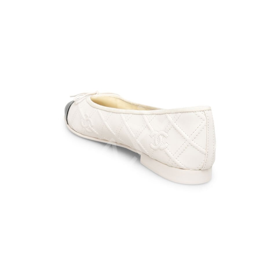 Chanel 07 Beyaz U.Siyah Cc Kadın Ayakkabı